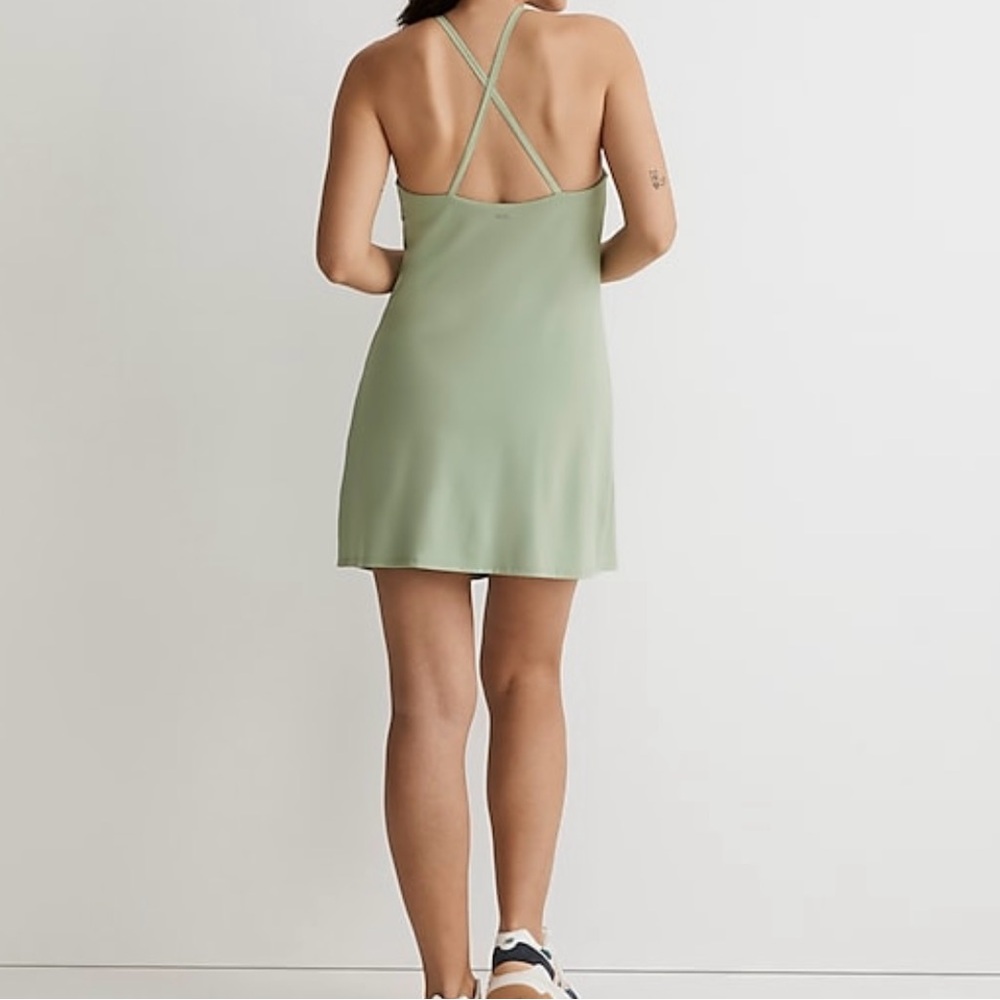 Madewell 2.0 Flex Fitness Dress - Picture 5 of 8
